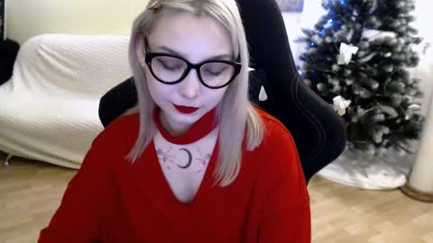 Lilith online show from January 2025 05:12:02 AM