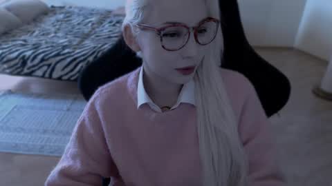 Lilith online show from May 2026 11:39:02 AM