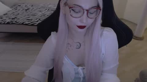 Snapshot of fromsun_forsoul chatting on July 2026 11:57:01 AM Lilith online show from July 2026 11:57:01 AM