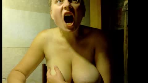 Snapshot of frumcake chatting on September 2025 12:59:01 AM FrumCake online show from September 2025 12:59:01 AM