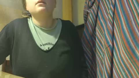 Snapshot of frumcake chatting on March 2026 01:27:01 PM FrumCake online show from March 2026 01:27:01 PM