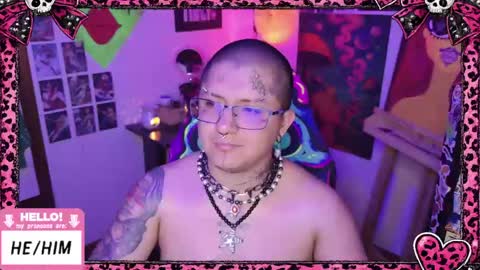 Snapshot of ftmbiggestclit chatting on April 2026 02:25:02 AM Kevin online show from April 2026 02:25:02 AM