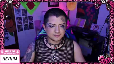 Snapshot of ftmbiggestclit chatting on May 2026 06:43:01 AM Kevin online show from May 2026 06:43:01 AM