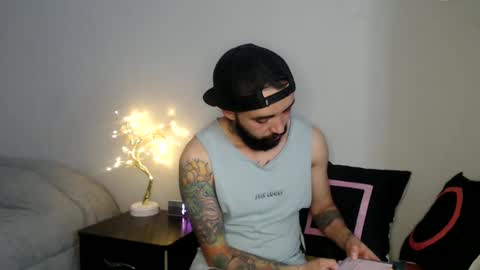 Jestevan online show from September 2025 06:51:01 PM