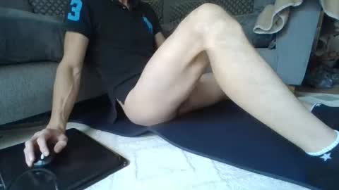 Snapshot of fuckbeatb chatting on September 2025 09:11:01 AM fuckbeatb online show from September 2025 09:11:01 AM