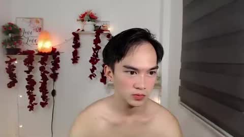 Snapshot of fuckboy_zachxx chatting on February 2025 05:25:01 AM online show from February 2025 05:25:01 AM