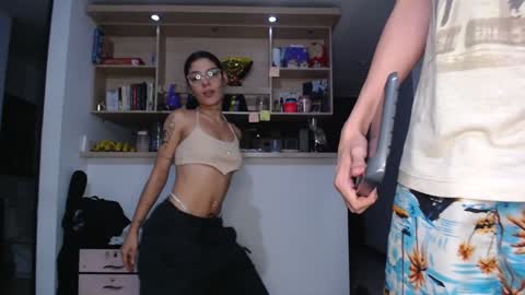 Lauuuu n TheLuckyGuy online show from December 2024 12:11:01 AM