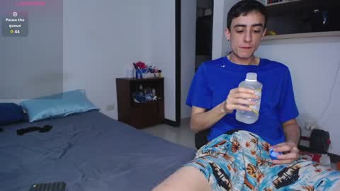 Lauuuu n TheLuckyGuy online show from February 2025 10:13:01 PM