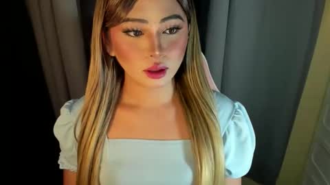 Snapshot of fuckdoll_rain chatting on May 2026 10:06:02 PM R A I N M O R A L E S G M A I L . C O M online show from May 2026 10:06:02 PM
