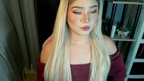 Snapshot of fuckdoll_rain chatting on July 2026 02:05:01 AM R A I N M O R A L E S G M A I L . C O M online show from July 2026 02:05:01 AM