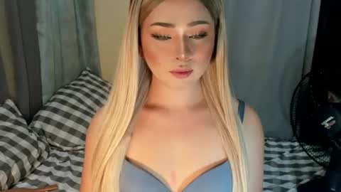 Snapshot of fuckdoll_rain chatting on August 2026 02:36:02 AM R A I N M O R A L E S G M A I L . C O M online show from August 2026 02:36:02 AM