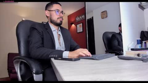 SERGIO THE SEX LAWYER online show from February 2026 05:30:02 AM