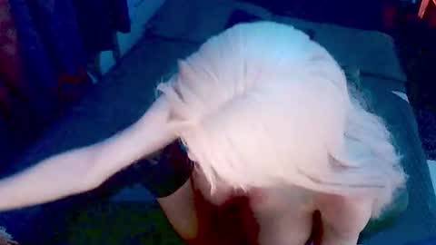 Snapshot of fuckinghotnicolets chatting on June 2026 02:45:02 AM QUEEN OF COMMAND and CUMDUNGEON9 online show from June 2026 02:45:02 AM