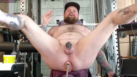 fucktoycouple online show from April 2026 04:01:01 PM