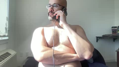 Muscle Bear Jock in Training online show from May 2026 01:18:02 PM