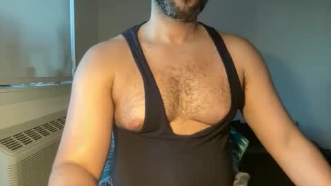 Muscle Bear Jock in Training online show from June 2026 11:38:02 PM