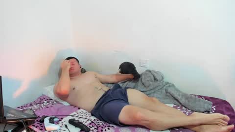 Snapshot of fuckynations chatting on December 2024 01:01:02 AM Fuckdirtymen online show from December 2024 01:01:02 AM