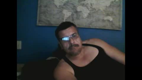 fuego1ento22 online show from September 2025 10:59:01 AM