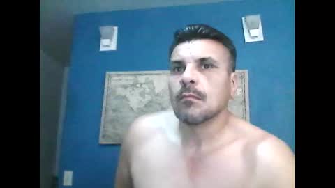 fuego1ento22 online show from October 2025 09:24:01 PM