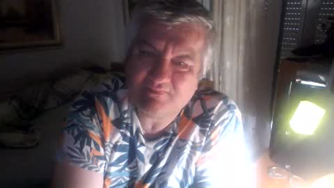 Snapshot of fukingcrazy chatting on May 2026 05:20:02 PM fukingcrazy online show from May 2026 05:20:02 PM
