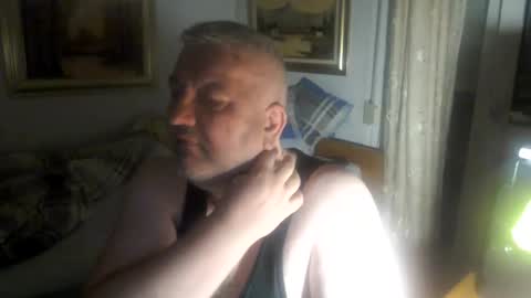 Snapshot of fukingcrazy chatting on May 2026 10:28:02 PM fukingcrazy online show from May 2026 10:28:02 PM