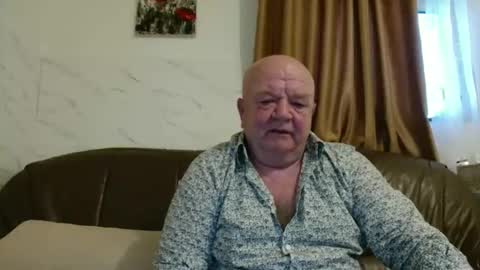 fullballs6 online show from March 2026 03:56:02 AM