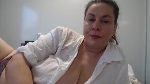 Snapshot of fulloferotic chatting on May 2026 05:52:01 PM Fulloferotic online show from May 2026 05:52:01 PM