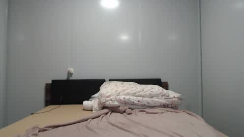 Snapshot of fulloferotic chatting on May 2026 06:27:01 PM Fulloferotic online show from May 2026 06:27:01 PM