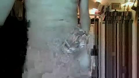 Snapshot of fullsvc chatting on November 2025 05:11:01 PM fullsvc online show from November 2025 05:11:01 PM