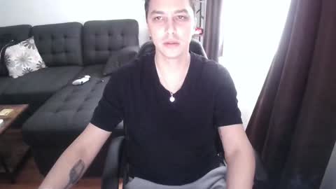 fullandready online show from December 2024 08:04:01 PM