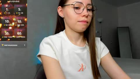 Snapshot of fun__nd__bun chatting on May 2026 02:08:01 AM fun__nd__bun online show from May 2026 02:08:01 AM
