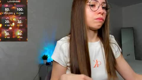 Snapshot of fun__nd__bun chatting on May 2026 01:34:02 AM fun__nd__bun online show from May 2026 01:34:02 AM