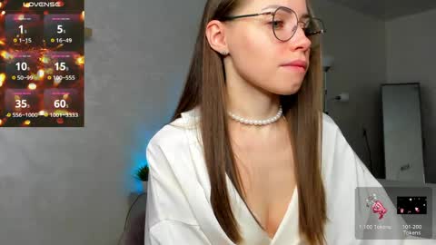 Snapshot of fun__nd__bun chatting on May 2026 01:25:02 AM fun__nd__bun online show from May 2026 01:25:02 AM
