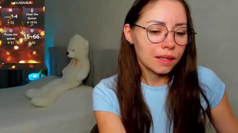 Snapshot of fun__nd__bun chatting on July 2026 02:20:01 AM fun__nd__bun online show from July 2026 02:20:01 AM