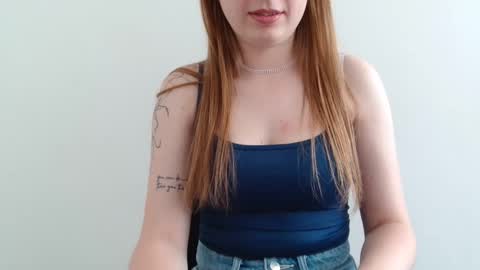 Snapshot of funemma000 chatting on May 2026 09:59:01 AM Emma online show from May 2026 09:59:01 AM
