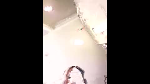 Daniel kim online show from November 2025 05:40:02 AM