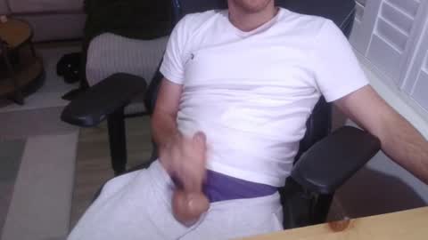 Snapshot of funkybits chatting on April 2026 08:24:02 PM funkybits online show from April 2026 08:24:02 PM