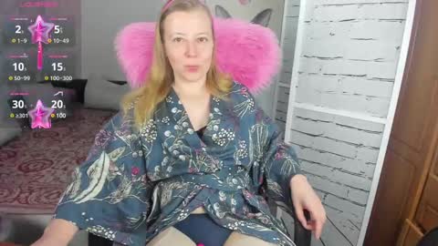 Snapshot of funny_bunny4 chatting on March 2025 06:33:01 PM funny_bunny4 online show from March 2025 06:33:01 PM