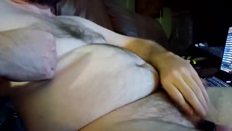 Snapshot of furfeelsbetter chatting on December 2024 07:06:02 AM furfeelsbetter online show from December 2024 07:06:02 AM