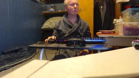 Snapshot of furosz chatting on January 2025 05:44:02 PM furosz online show from January 2025 05:44:02 PM