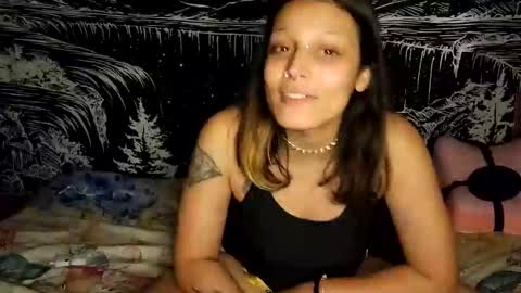 Snapshot of futuresizequeen chatting on November 2025 02:10:02 AM futuresizequeen online show from November 2025 02:10:02 AM