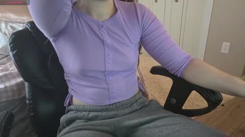 Snapshot of fuxkme_jen chatting on January 2025 07:06:01 PM fuxkme_jen online show from January 2025 07:06:01 PM