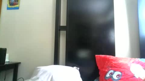 fuzzypeaches87 online show from March 2026 04:12:02 PM