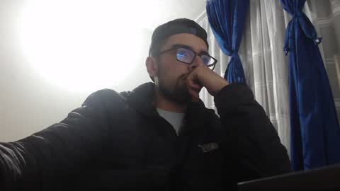 andrew online show from February 2025 01:36:01 AM