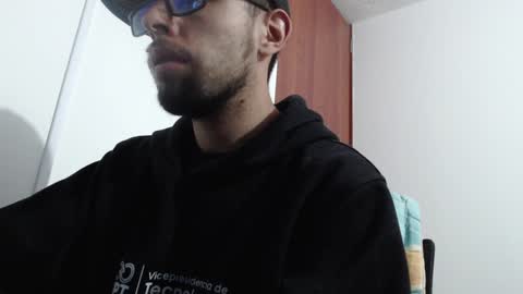 andrew online show from February 2025 07:59:01 AM