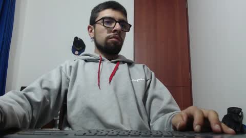 andrew online show from February 2025 03:42:02 AM