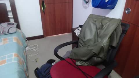 andrew online show from October 2025 01:59:02 PM