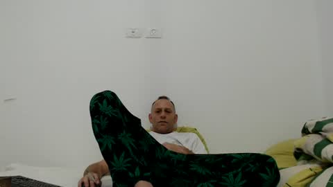 Snapshot of g10303 chatting on June 2026 11:40:01 PM g103031910303 online show from June 2026 11:40:01 PM