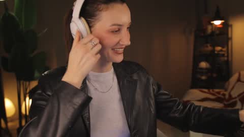 G online show from February 2025 06:40:02 PM