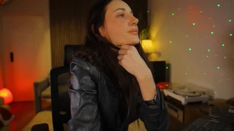 G online show from December 2025 06:23:01 PM